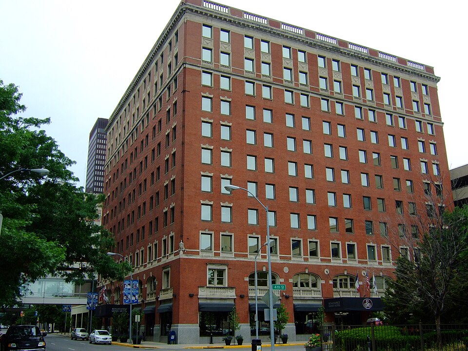 Photograph of Savery Hotel