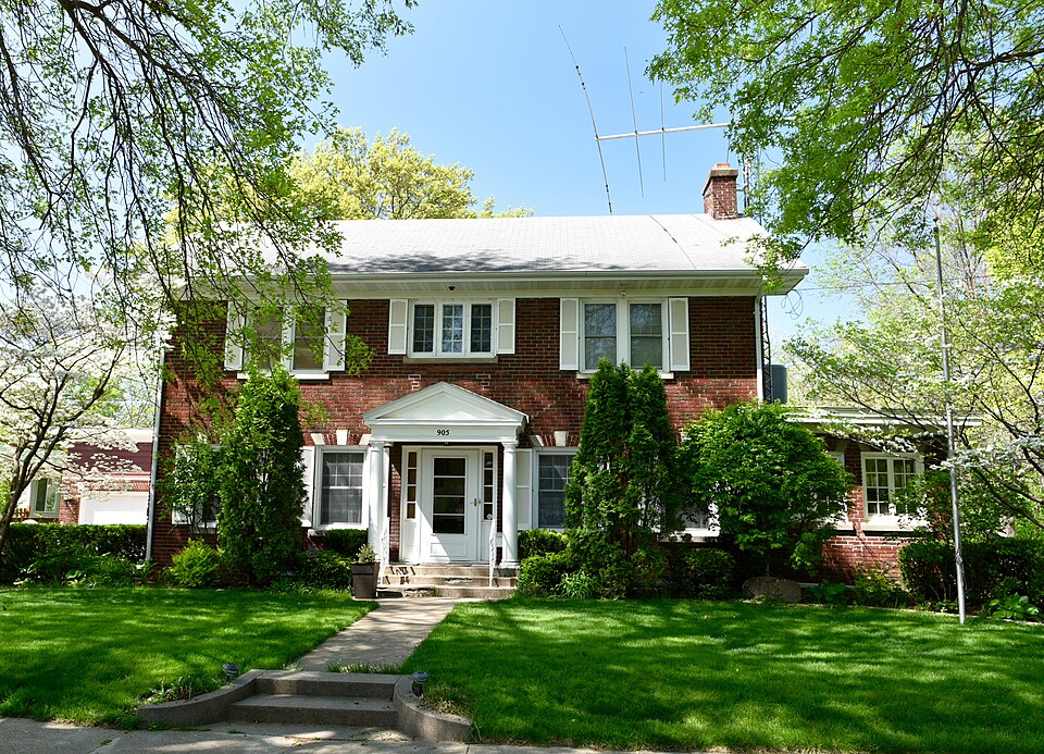 Photograph of R.R. and Antoinette Louden House