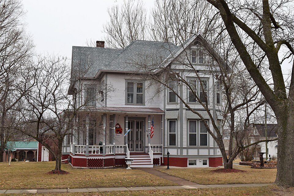 Photograph of Robert R. and Julia L. Plane House
