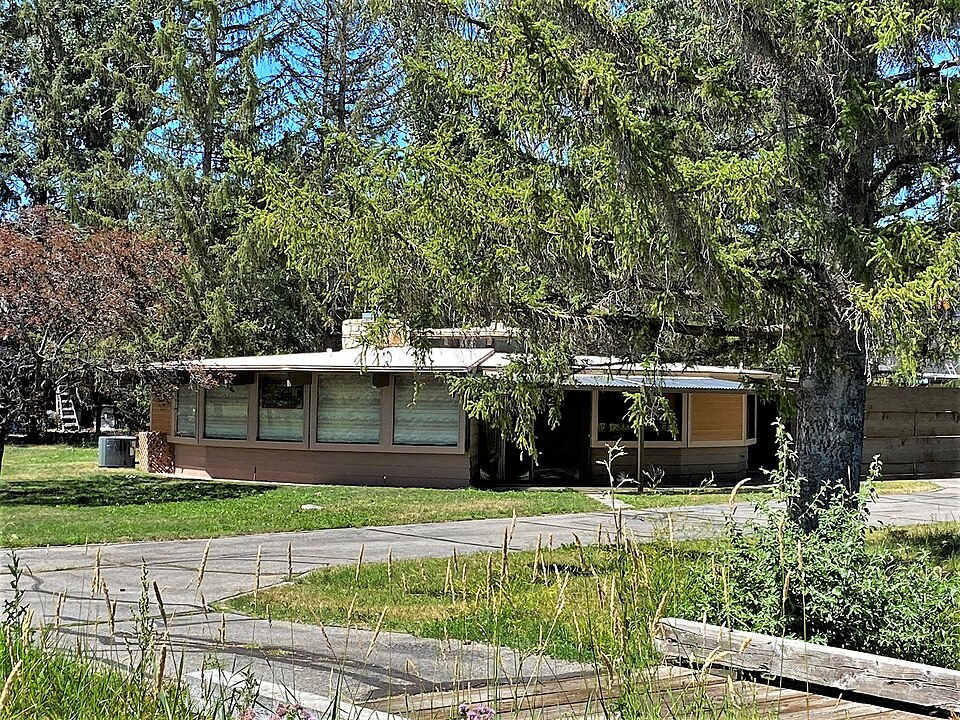 Photograph of Art Troutner Houses Historic District