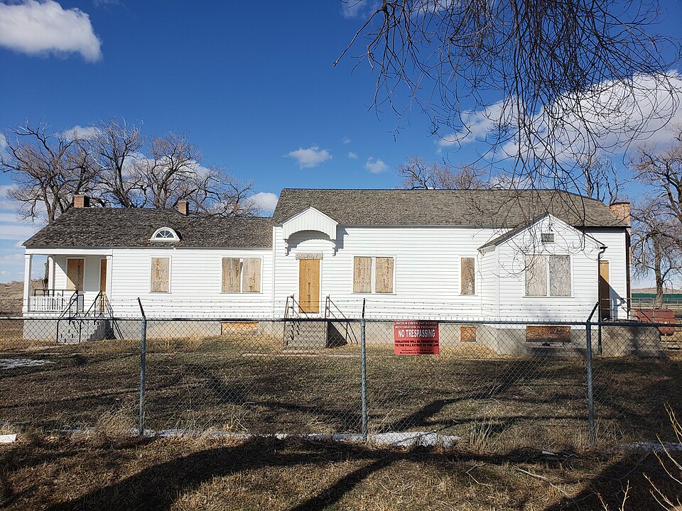 Photograph of Lincoln Creek Day School