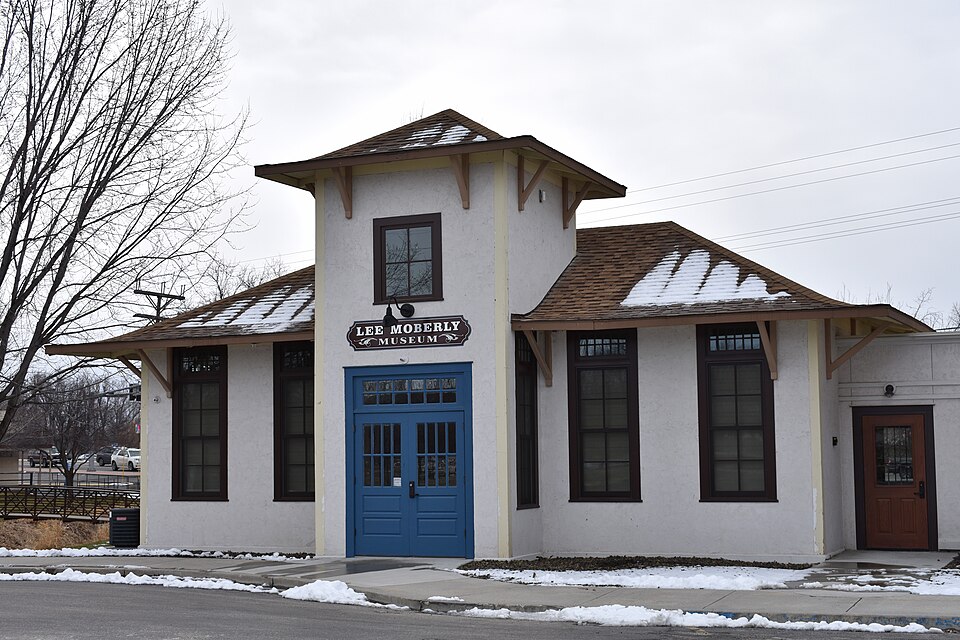 Photograph of Middleton Substation