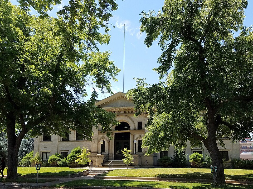 Photograph of Carnegie Public Library