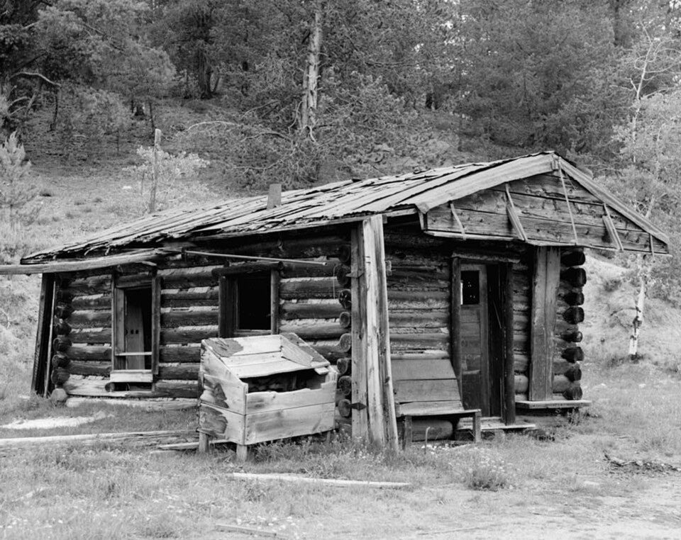 Photograph of Leesburg