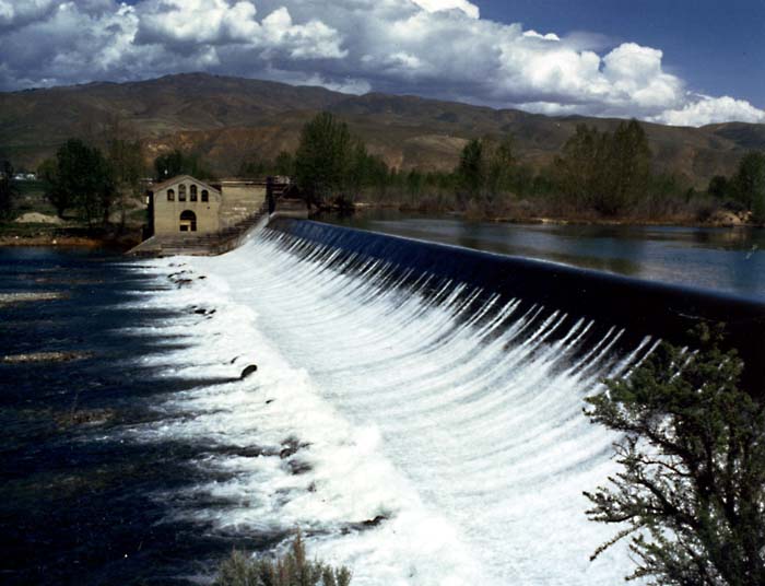 Photograph of Barber Dam
