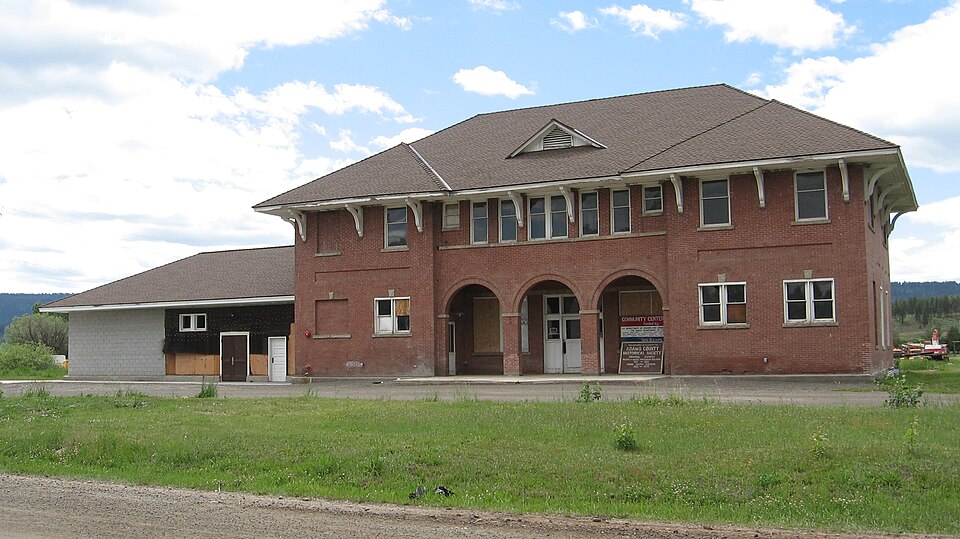 Photograph of Pacific and Idaho Northern Railroad Depot