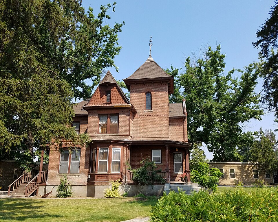 Photograph of David C. Chase House