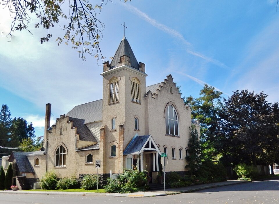 Photograph of First United Methodist Church (Coeur d'Alene, Idaho)