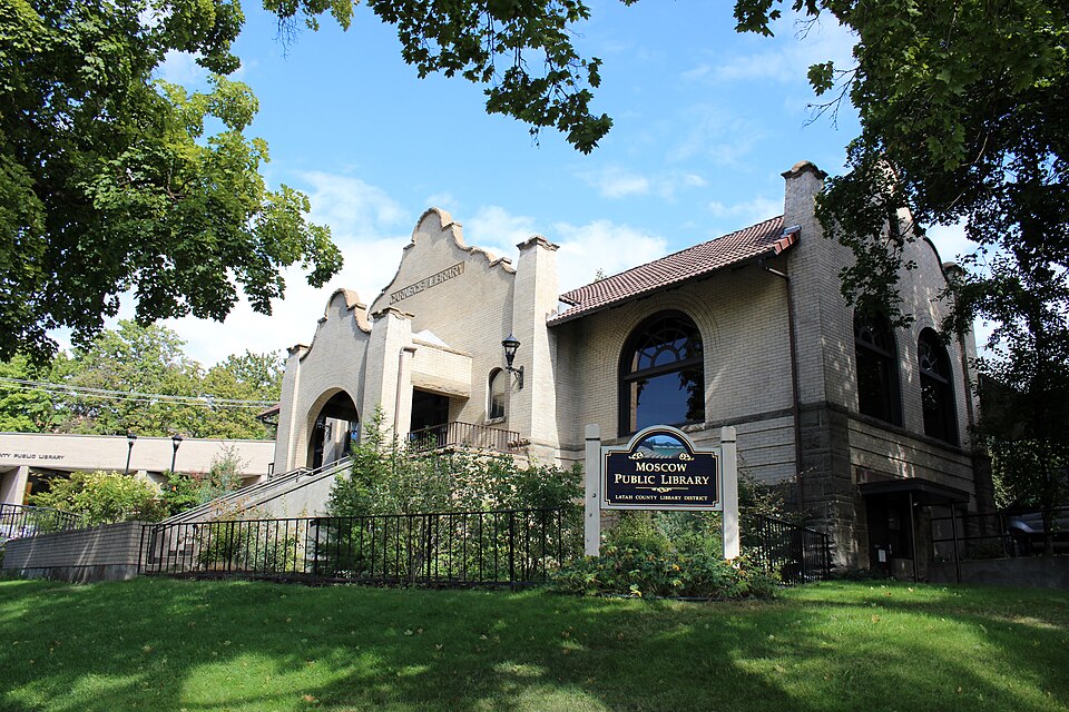 Photograph of Moscow Carnegie Library