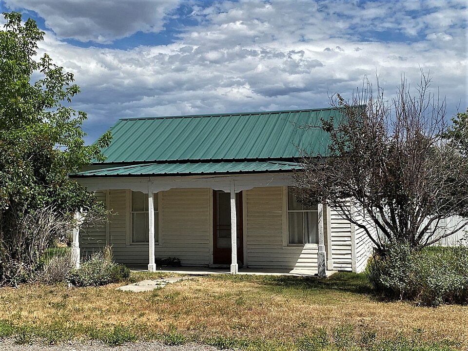 Photograph of McKendrick House