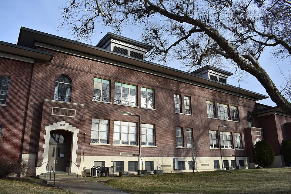 Photograph of Garfield School
