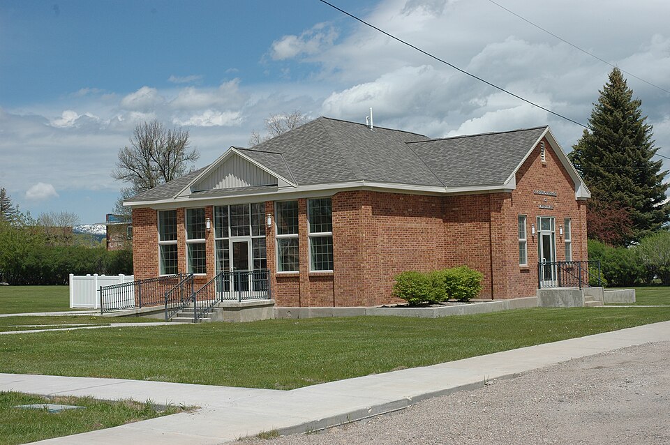 Photograph of LDS Seminary