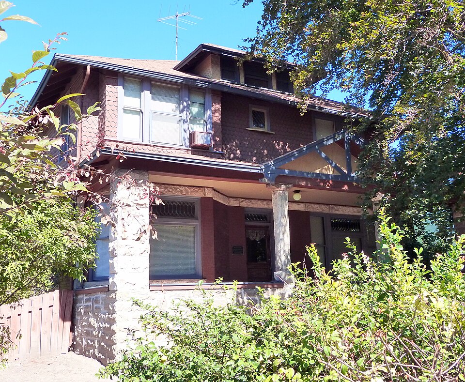 Photograph of Dr. J. R. Numbers House
