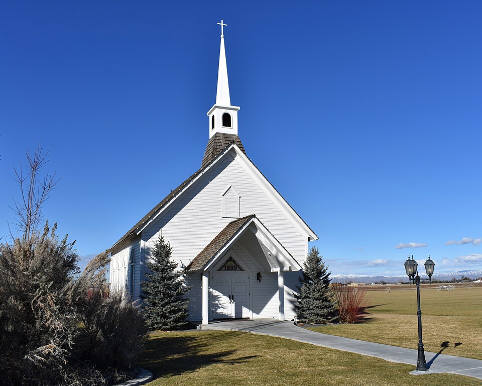 Photograph of MacMillan Chapel