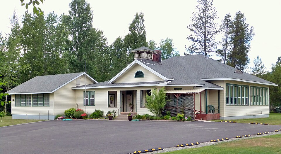 Photograph of Rose Lake School II