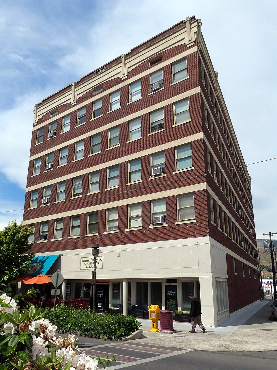Photograph of Breier Building