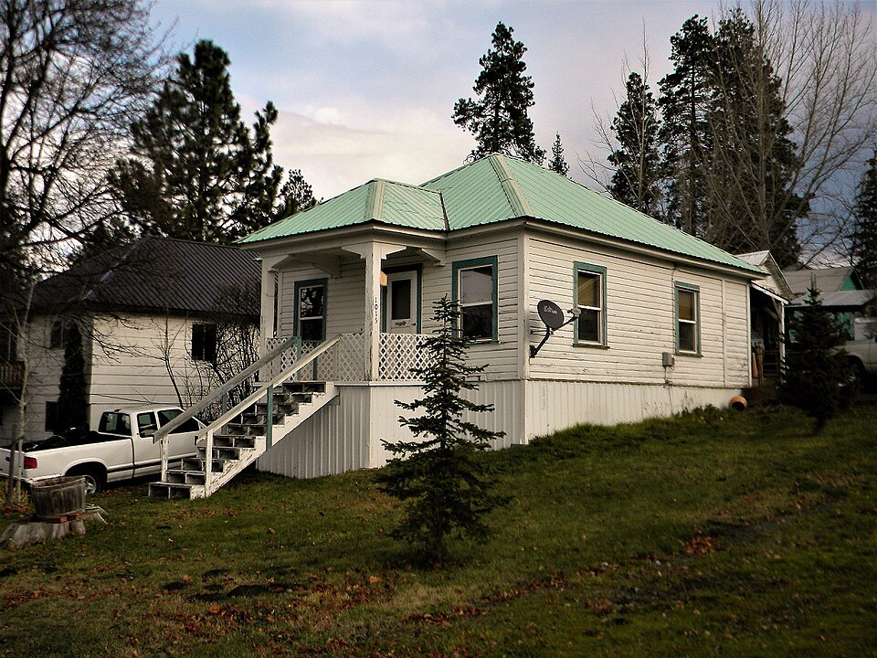 Photograph of Four-Room House