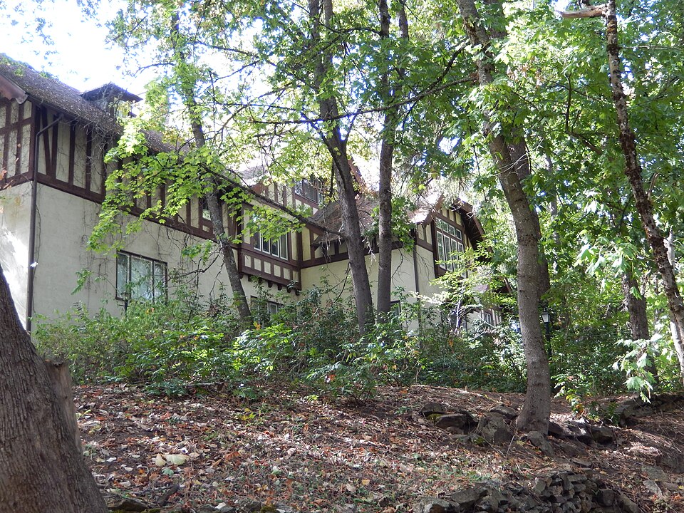 Photograph of John P. and Stella Gray House