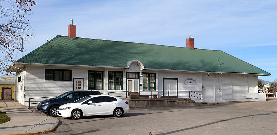 Photograph of Oregon Short Line Railway Depot