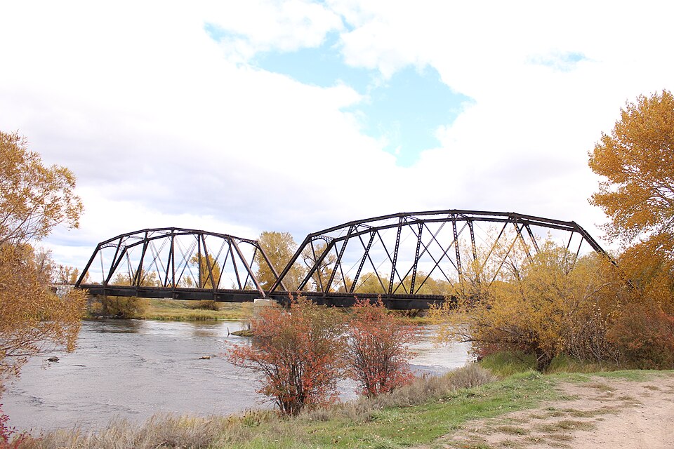 Photograph of St. Anthony Pegram Truss Railroad Bridge
