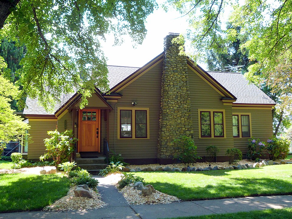 Photograph of Russell and Pearl Soderling House