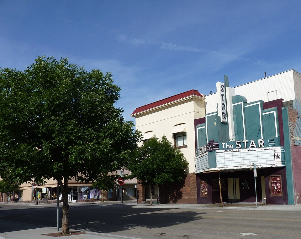 Photograph of Star Theater
