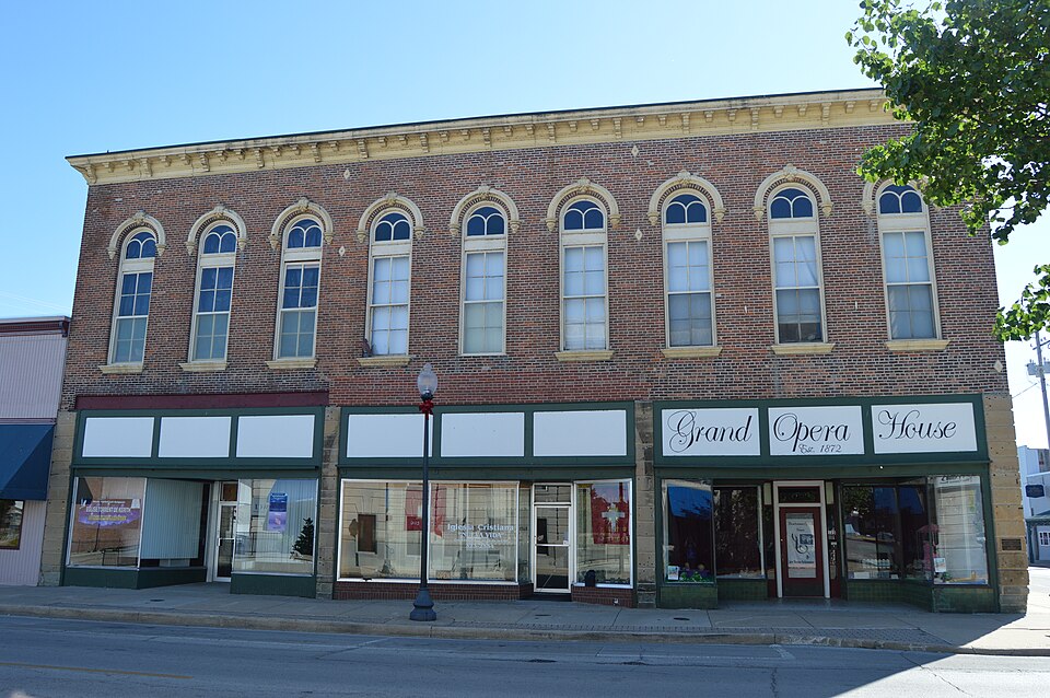 Photograph of Beardstown Grand Opera House