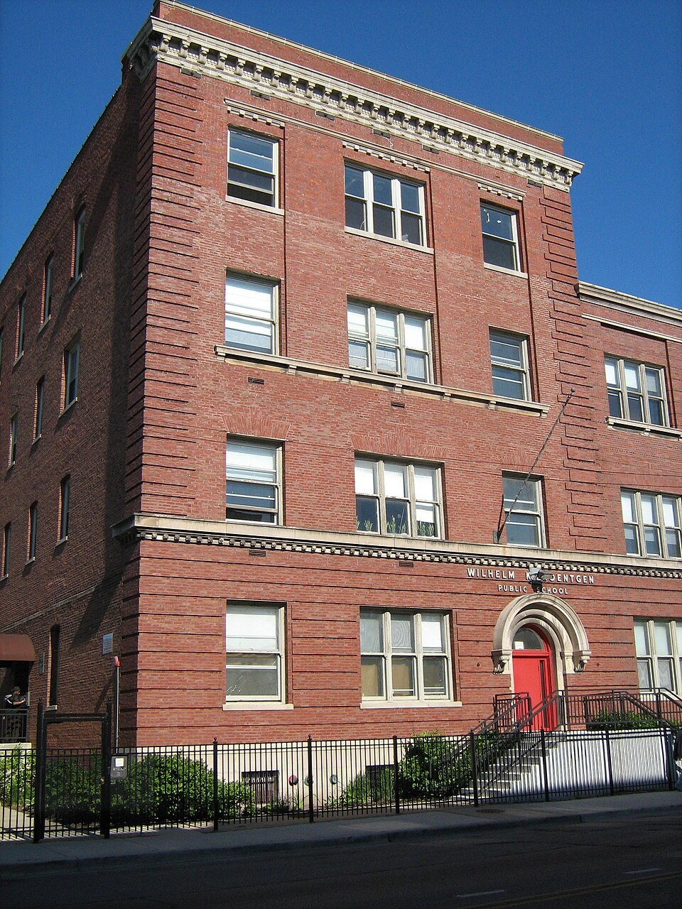 Photograph of Chicago Telephone Company Kedzie Exchange