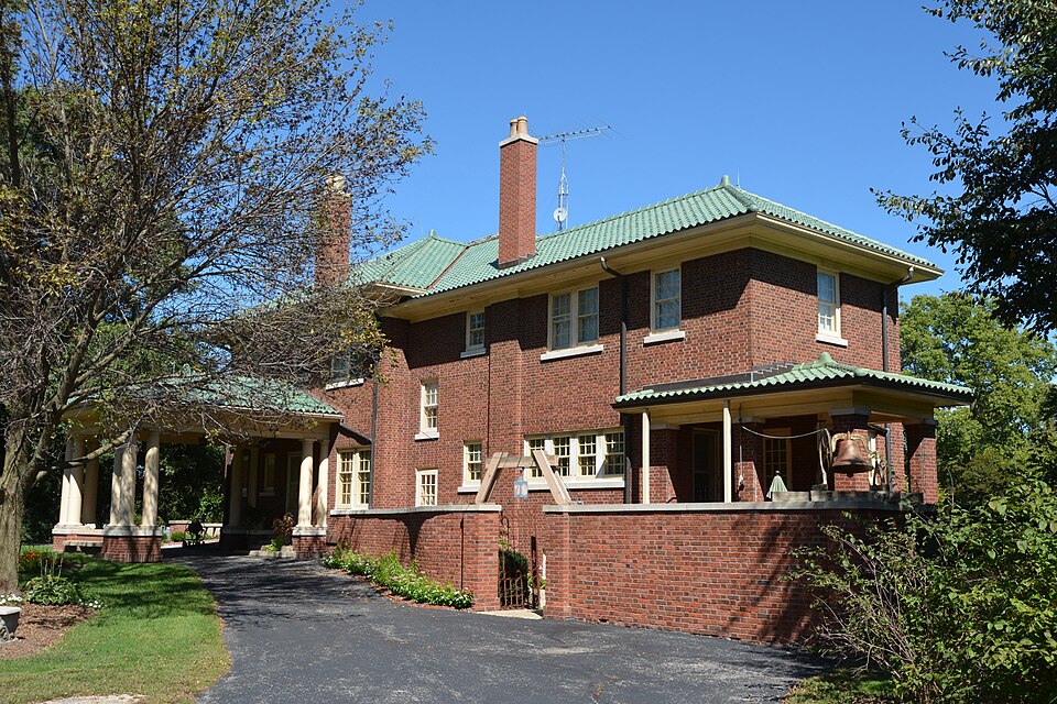 Photograph of Indian Hill Manor and Farm Historic District