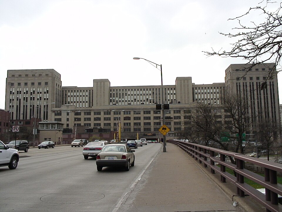Photograph of Old Chicago Main Post Office