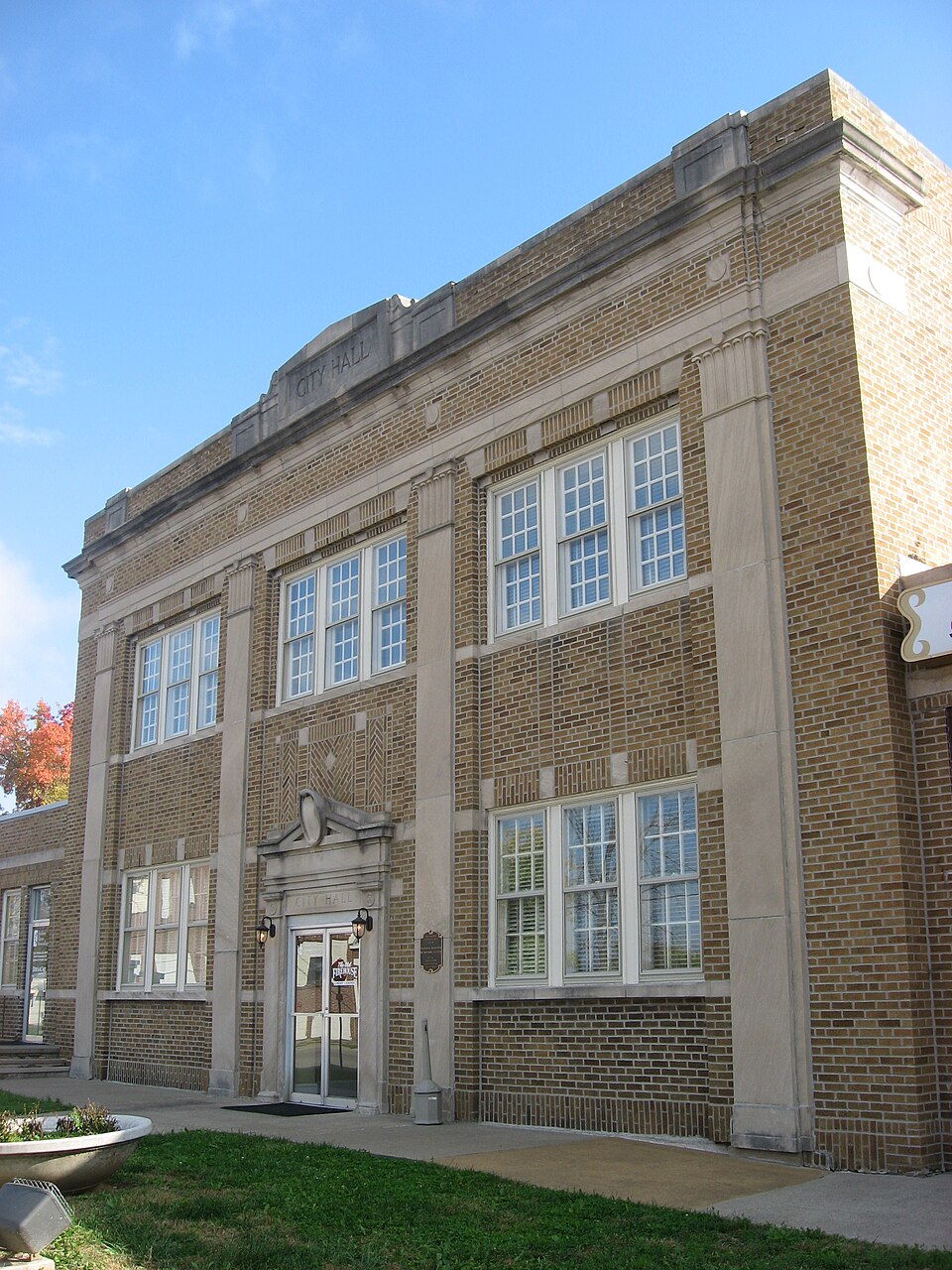 Photograph of West Frankfort City Hall