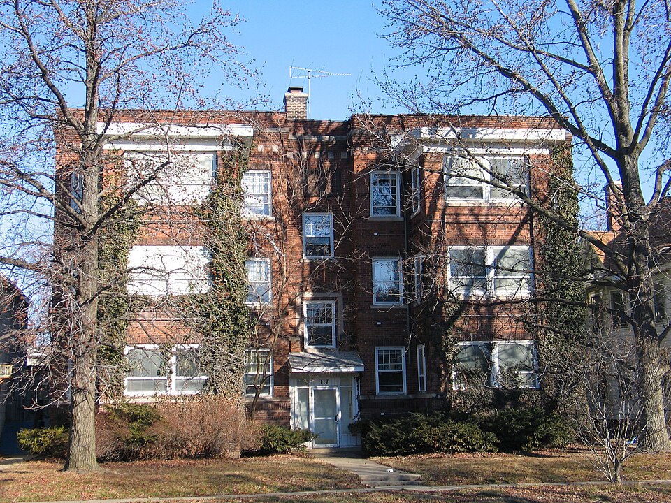 Photograph of Taylor Apartments