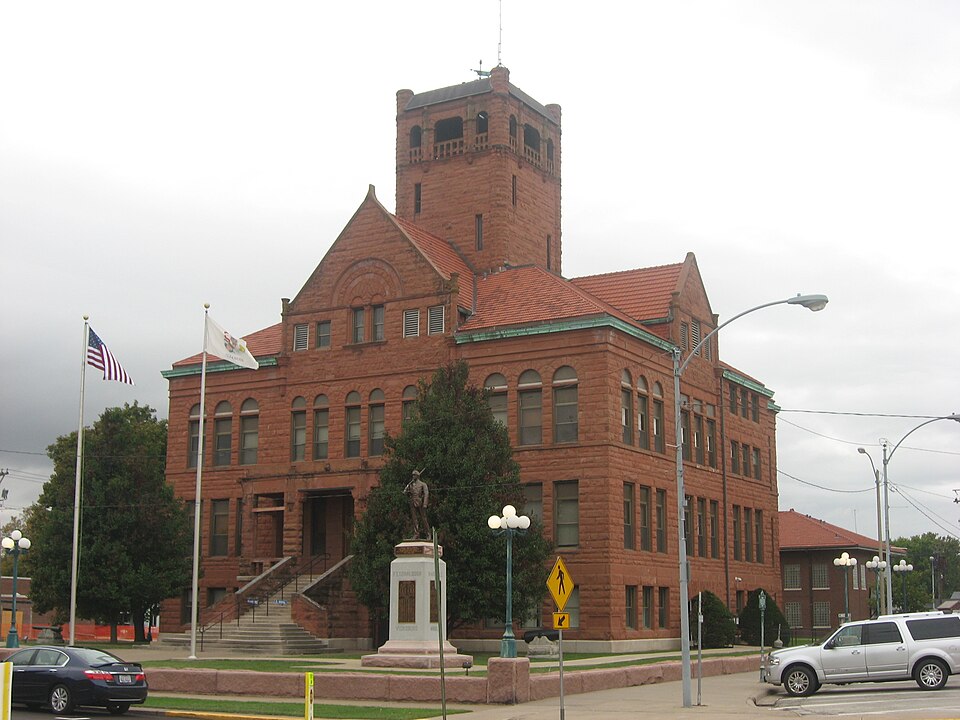 Photograph of Monmouth Courthouse Commercial Historic District
