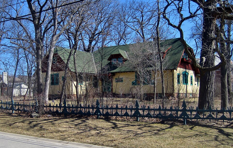 Photograph of Lola Maverick Lloyd House