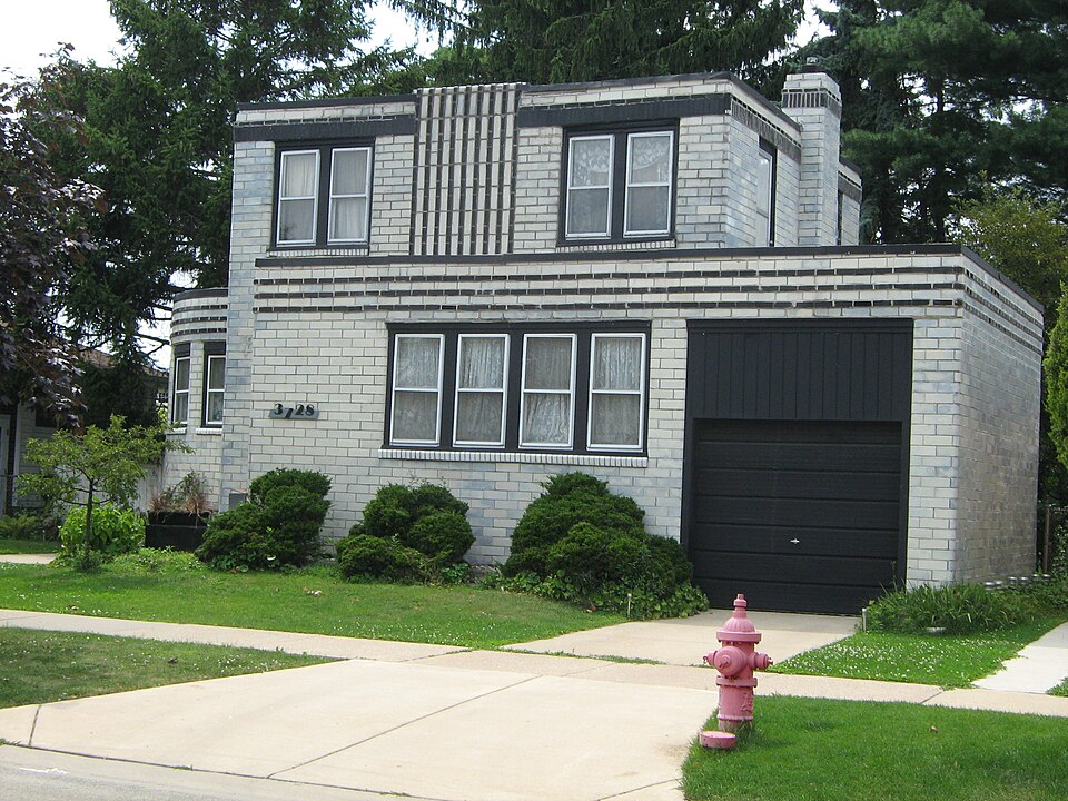 Photograph of Mr. Robert Silhan House
