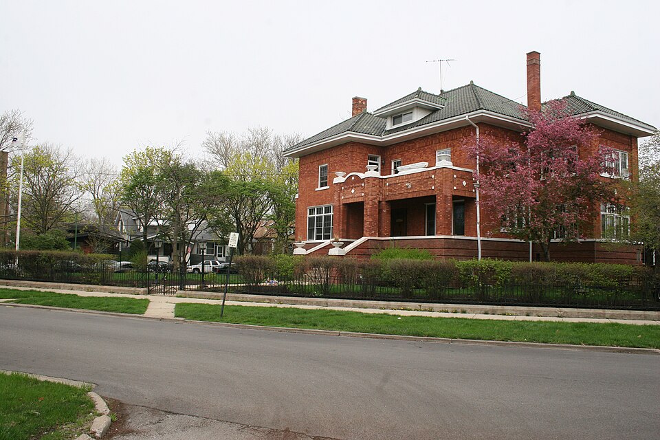 Photograph of Ravenswood Manor Historic District