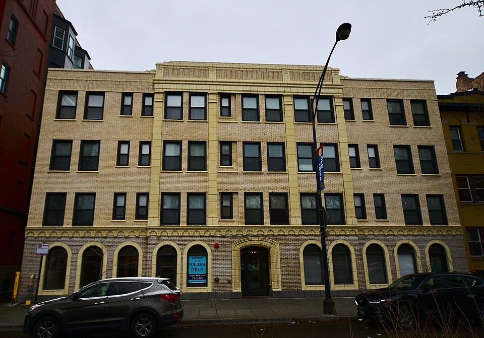 Photograph of Carling Hotel