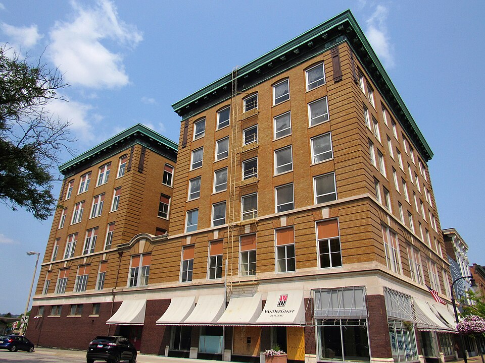 Photograph of Best Building