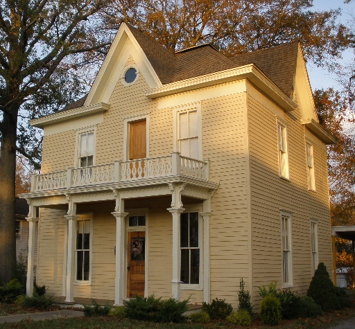 Photograph of Turney-Hall House