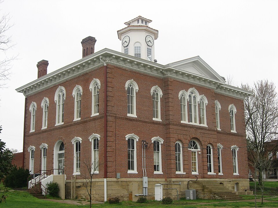 Photograph of Johnson County Courthouse