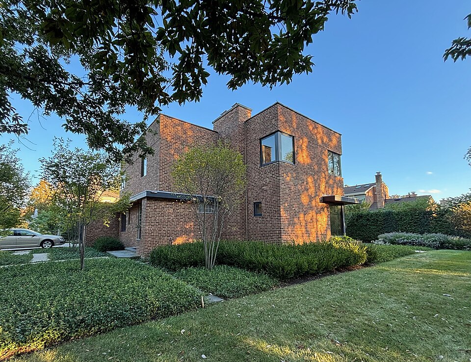 Photograph of Benda House