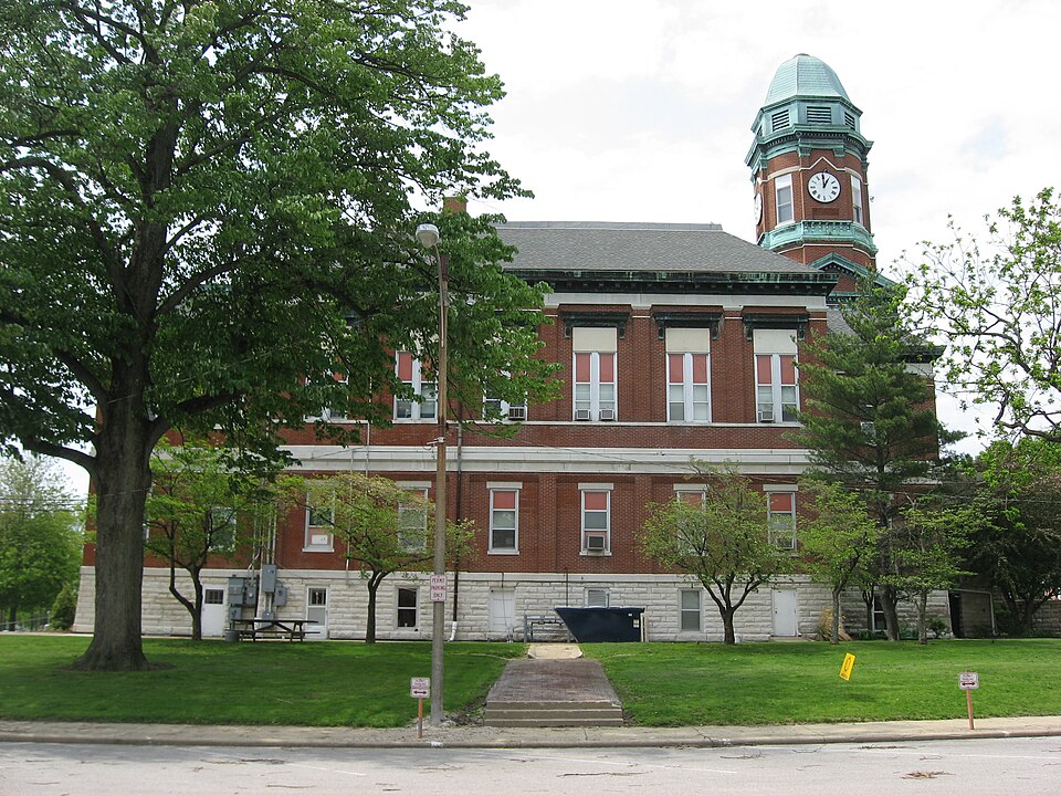 Photograph of Lawrence County Courthouse