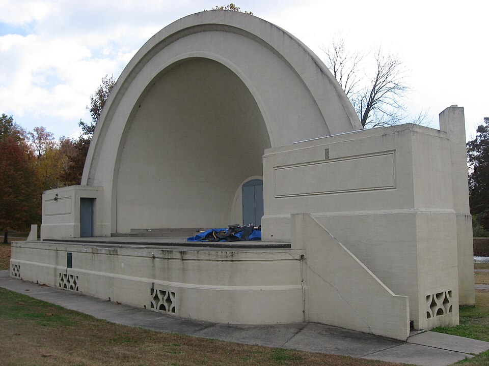 Photograph of Riverside Park Bandshell