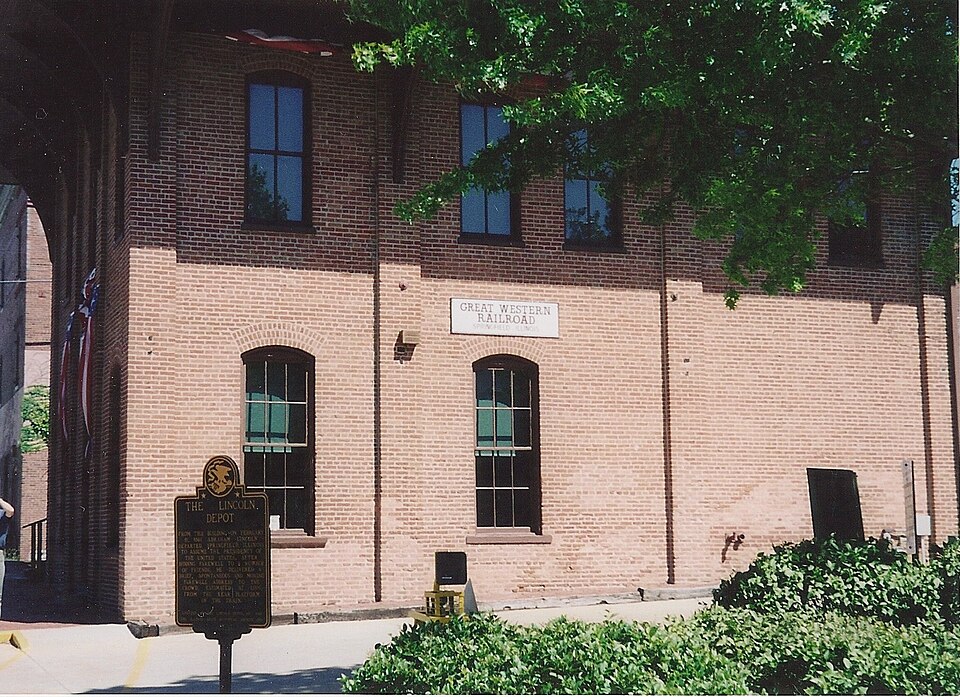 Photograph of Lincoln Depot