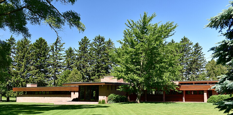 Photograph of Robert and Elizabeth Muirhead House