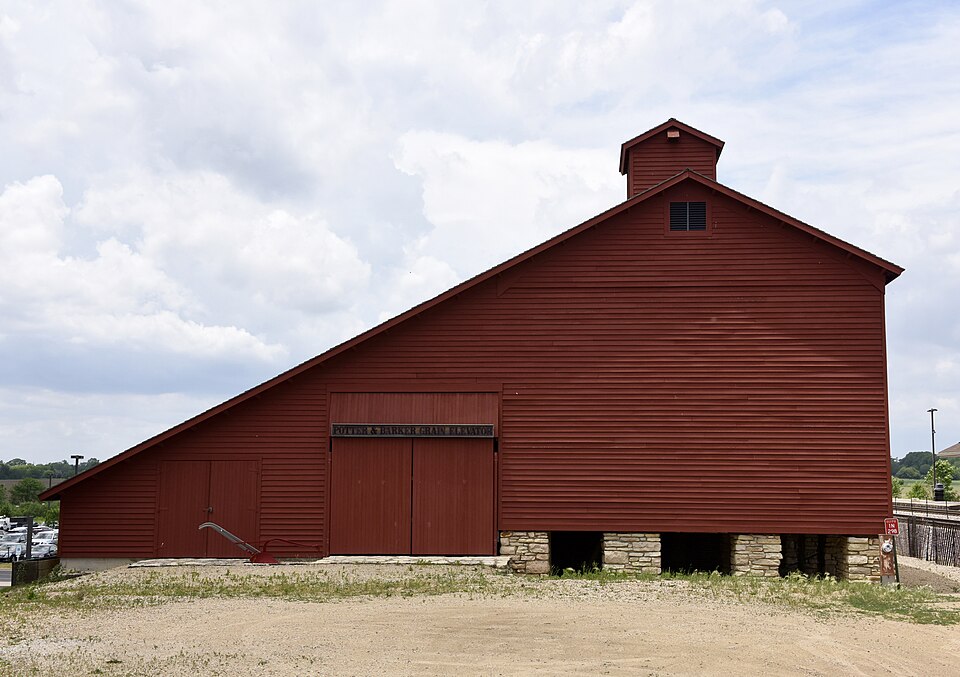 Photograph of Potter and Barker Grain Elevator
