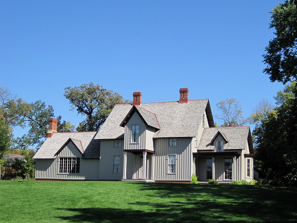Photograph of Kennicott Grove