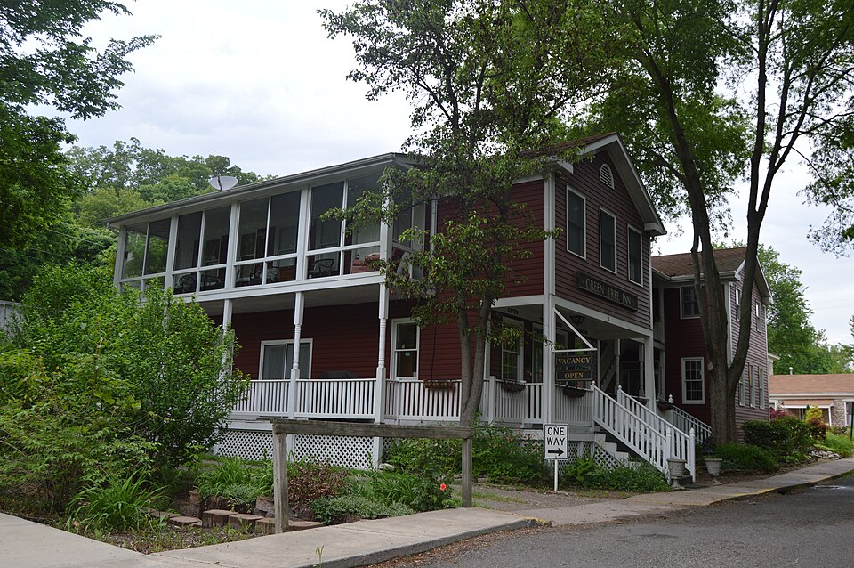 Photograph of Elsah Historic District