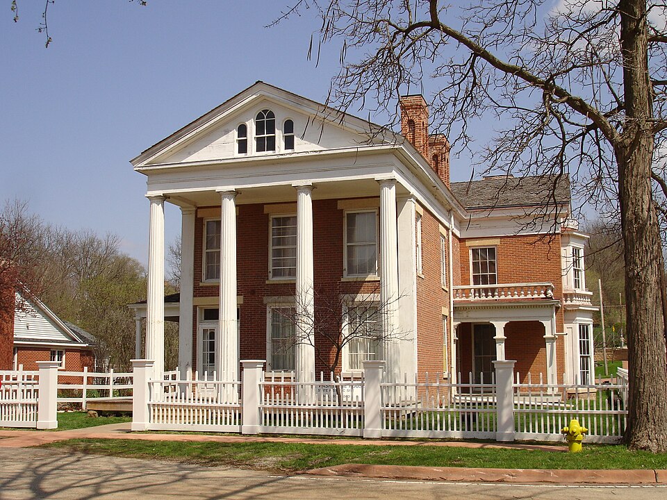 Photograph of Elihu Benjamin Washburne House