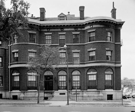 Photograph of Lathrop House